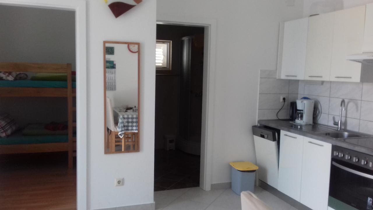 Apartments Fila Novalja Bagian luar foto